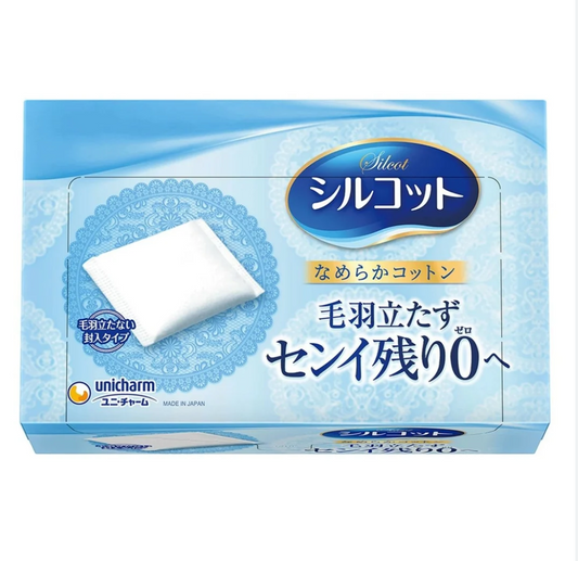 A package of Unicharm Select Silk Cotton sanitary pads in a light blue box with Japanese text and a photo of a white pad.